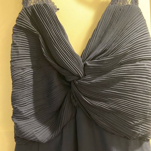 COPY - Navy Women’s Long Formal Dress. Size Large. Lace and Polyester. EUC - Picture 6 of 8